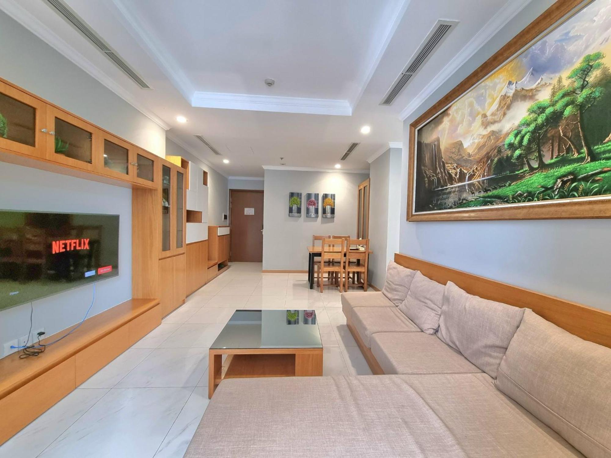 Vinhomes Landmark Luxury By Navie 5*