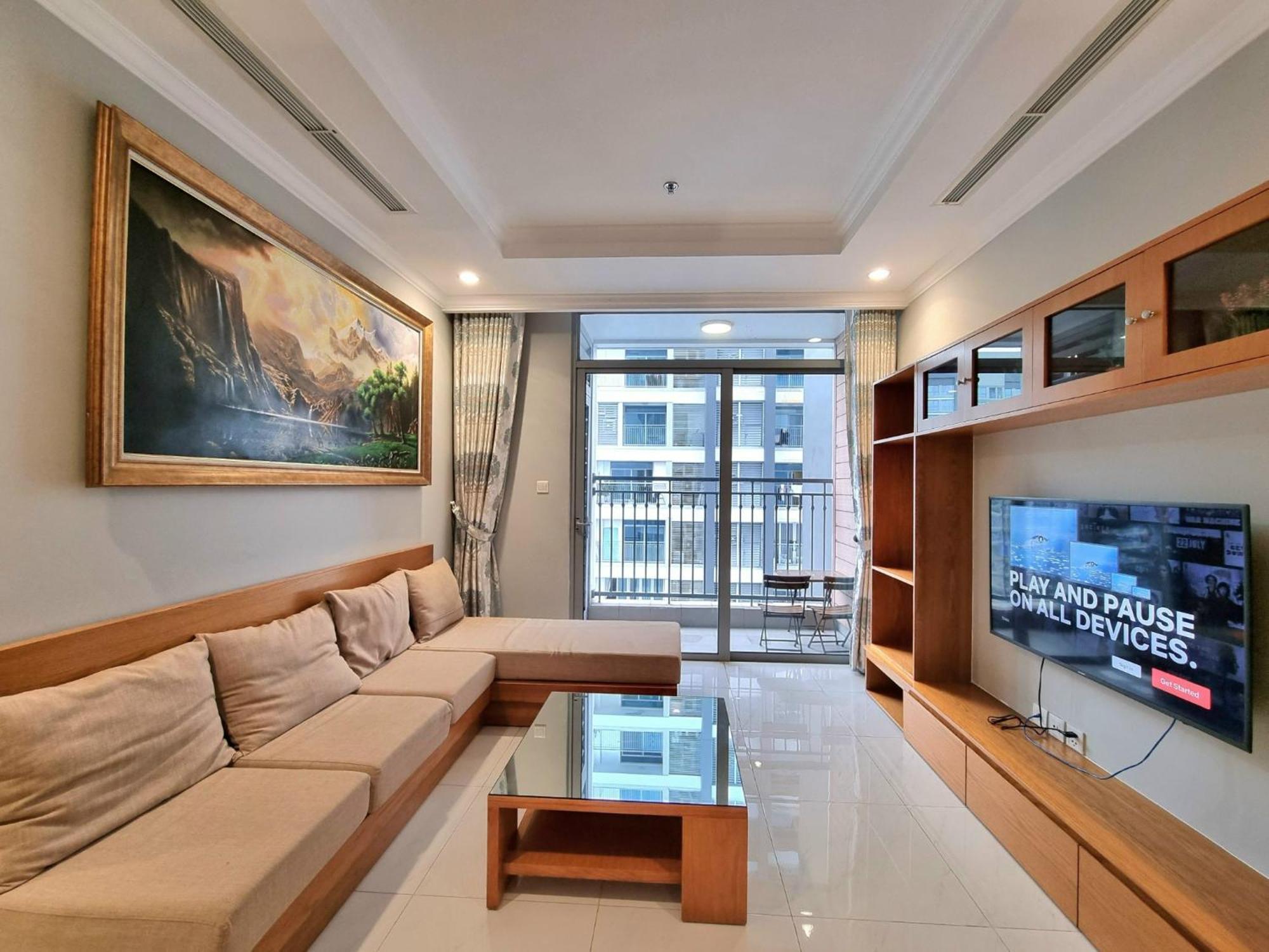 Vinhomes Landmark Luxury By Navie 5*