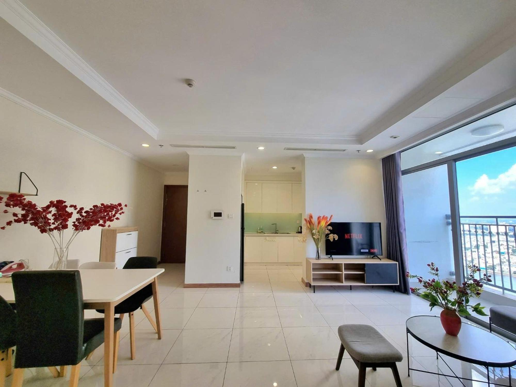 Vinhomes Landmark Luxury By Navie Hotel 5*