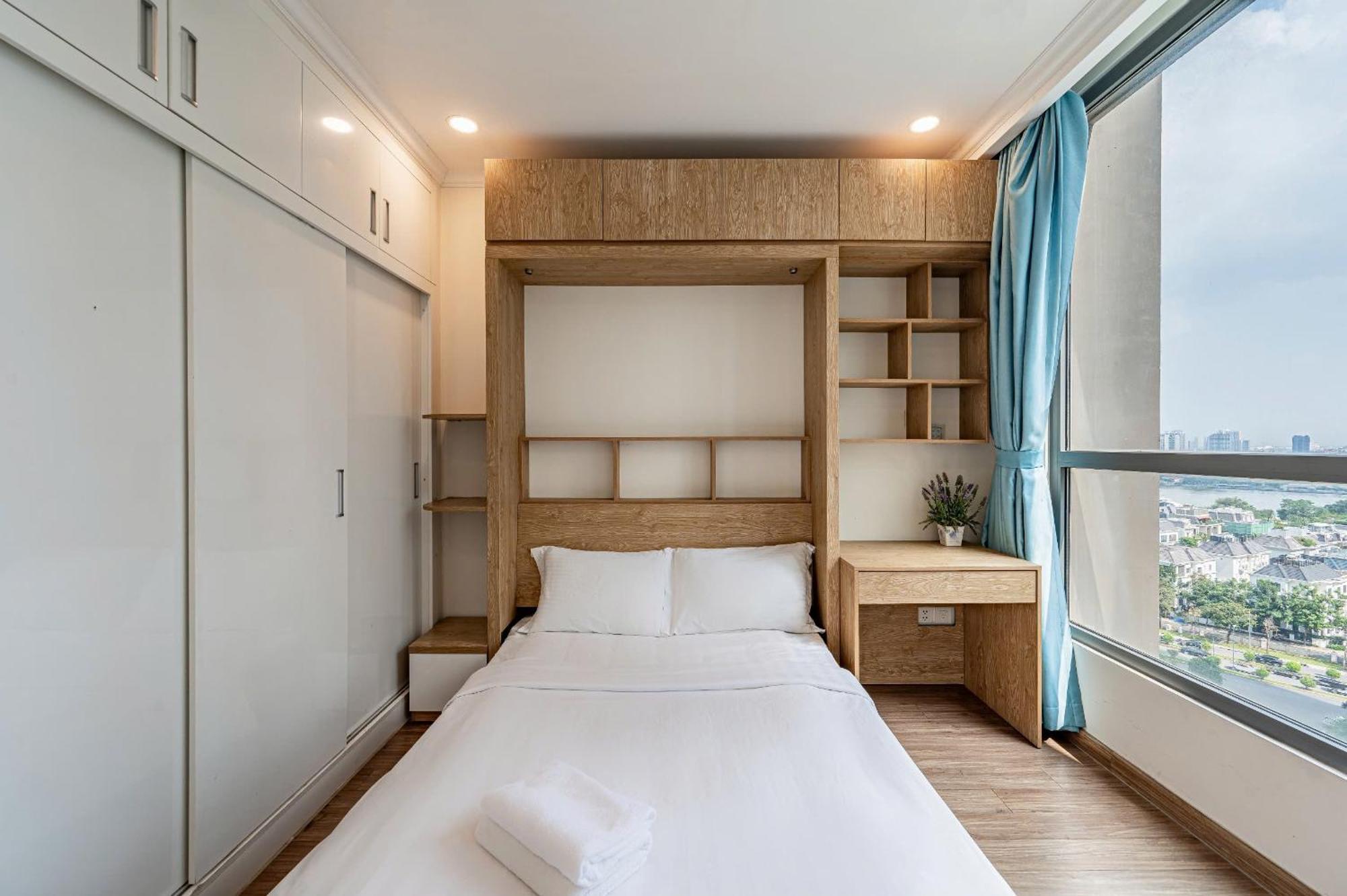 Hotel Vinhomes Landmark Luxury By Navie
