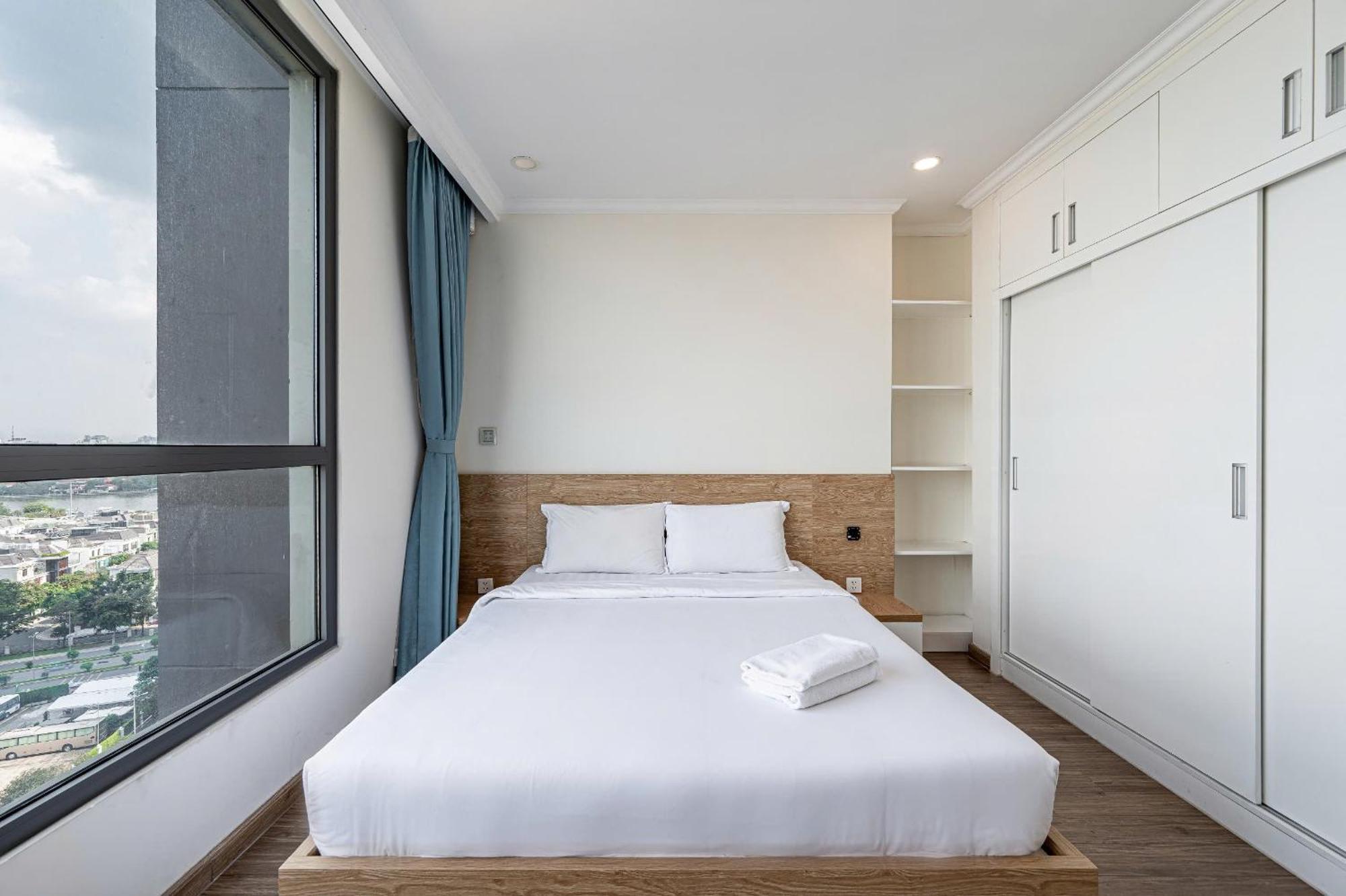 Vinhomes Landmark Luxury By Navie Hotel 5*